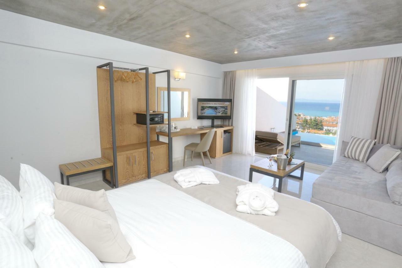Alia Palace Hotel - Adults Only 16+ Chalkidiki ภายนอก รูปภาพ